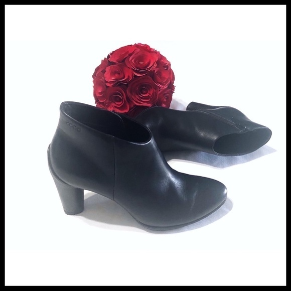 ECCO NWOB Ankle Bootie - Picture 1 of 10